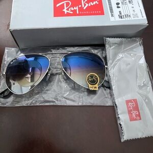 Ray-Ban Blue & Silver Gradient 58mm RB3025 Aviator Sunglasses